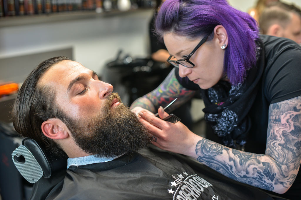 Bärte professionell trimmen und schneiden