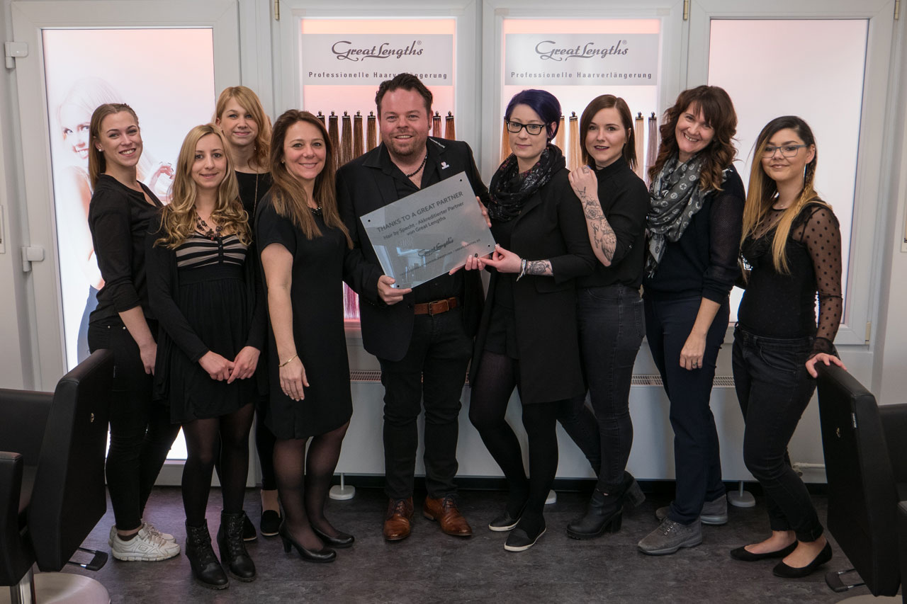 Top Ausgebildete Friseurinnen und Friseure